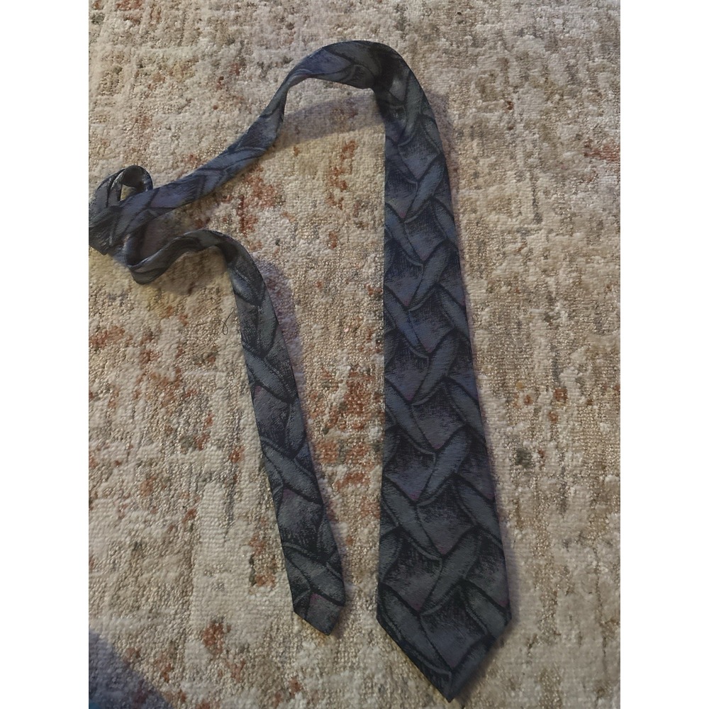 RICHEL Hand Made in Spain Men's Necktie Blue Geometric Pattern 100% Silk